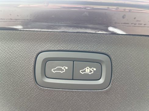 New 2026 Volvo XC90 B6 Plus w/ Protection Package Premier AWD/4WD image 34