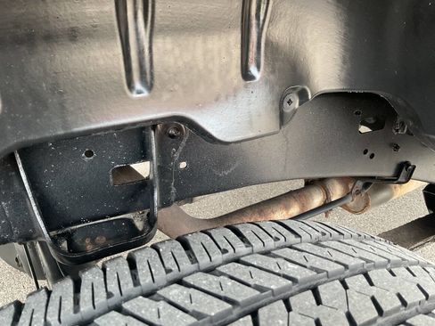 Used 2014 Toyota Tundra SR5 w/ SR5 Upgrade Package image 53