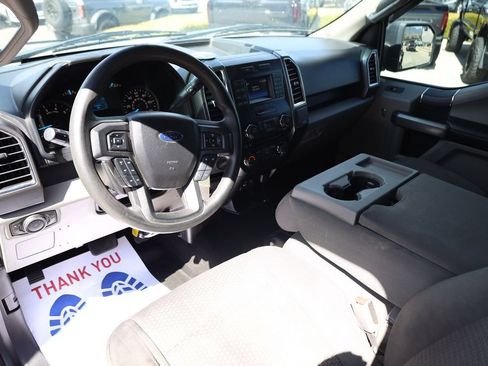 Used 2015 Ford F150 XLT AWD/4WD image 12
