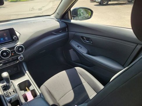 Certified 2025 Nissan Sentra S FWD image 14