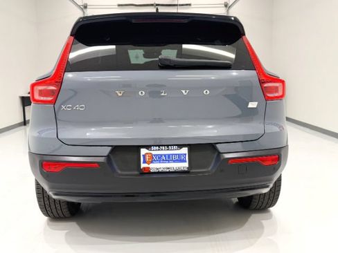 Used 2022 Volvo XC40 P8 Recharge Plus AWD/4WD image 7