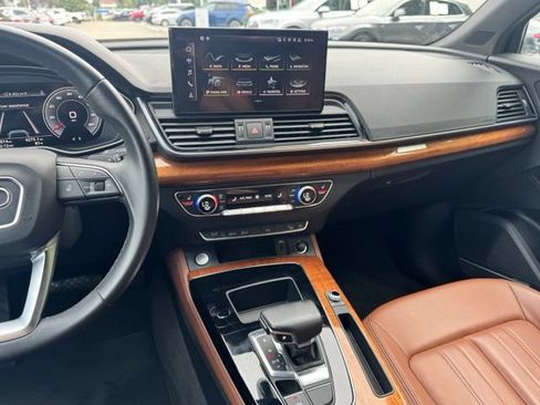 Used 2023 Audi Q5 2.0T Premium Plus w/ Premium Plus Package AWD/4WD image 30