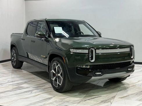 Used 2022 Rivian R1T Adventure image 4