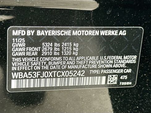Used 2026 BMW 530i xDrive w/ M Sport Package AWD/4WD image 33