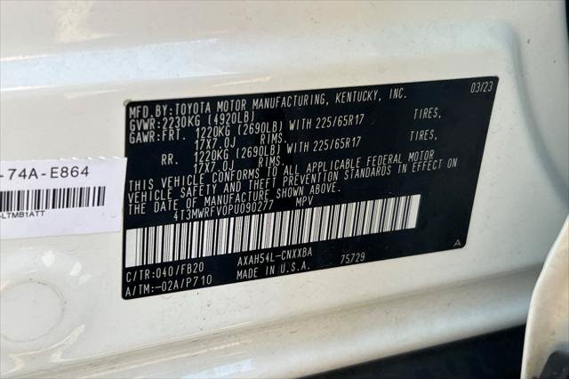 Certified 2023 Toyota RAV4 LE AWD/4WD image 32