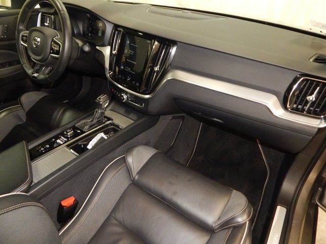 Used 2019 Volvo S60 T6 R-Design AWD/4WD image 18