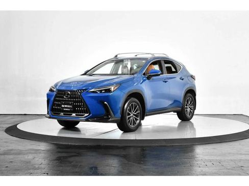 Certified 2025 Lexus NX 250 FWD w/ Accessory Package (K3) image 1