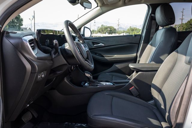 Used 2026 Buick Encore GX Preferred w/ Comfort Package AWD/4WD image 6