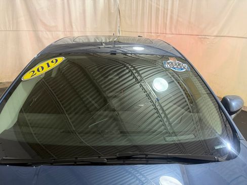 Used 2019 Ford Fusion SE image 19