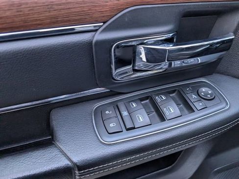 Used 2016 RAM 2500 Laramie image 12