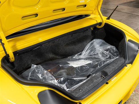 Used 2001 Honda S2000 image 13