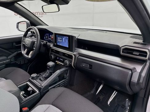 Used 2025 Toyota 4Runner TRD Off-Road image 29