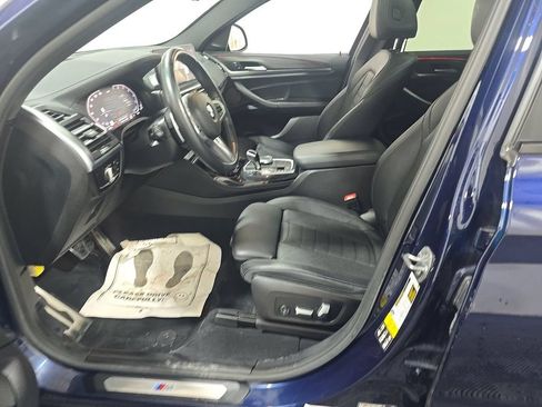 Used 2023 BMW X4 xDrive30i AWD/4WD image 3