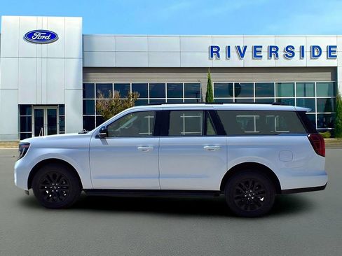 New 2026 Ford Expedition Max Active AWD/4WD image 4