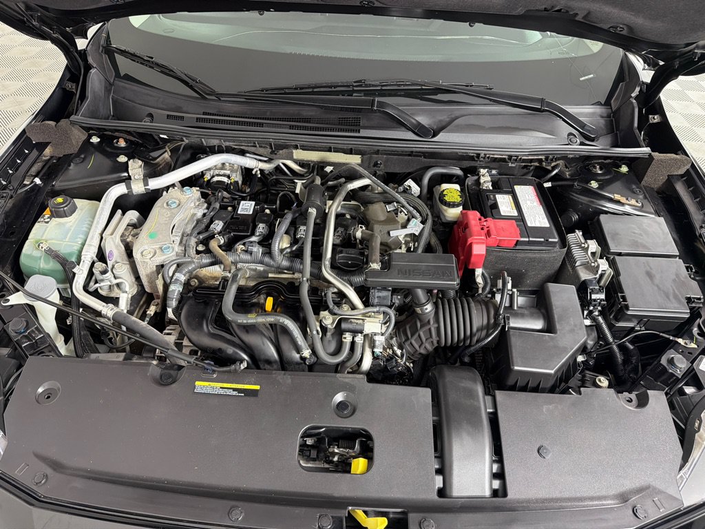 Used 2021 Nissan Sentra SR w/ SR Premium Package FWD image 27
