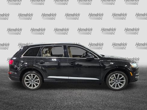 Used 2018 Audi Q7 3.0T Prestige w/ Prestige Package AWD/4WD image 10