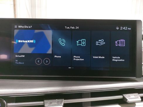 Certified 2025 Hyundai Santa Fe SEL image 23