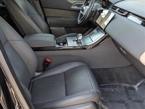 Certified 2025 Land Rover Range Rover Velar Dynamic SE image 22
