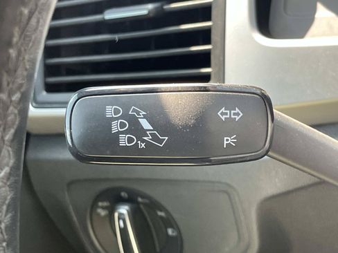 Used 2021 Volkswagen Atlas Cross Sport SE w/ Panoramic Sunroof Package FWD image 42
