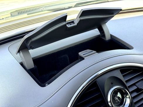 Used 2017 Buick Enclave Premium w/ Experience Buick Package image 36