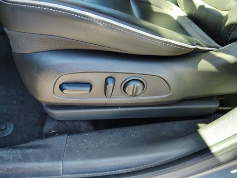 Used 2024 Buick Encore GX Avenir FWD image 11