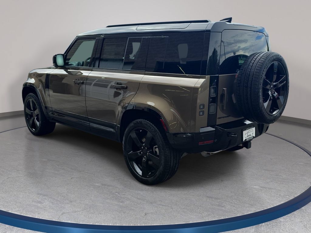 New 2026 Land Rover Defender 110 X-Dynamic SE AWD/4WD image 7