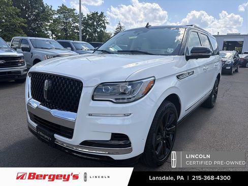 Certified 2023 Lincoln Navigator Black Label AWD/4WD image 1