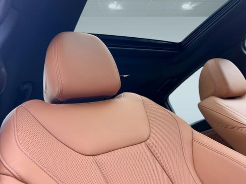 Used 2025 BMW i4 xDrive40i w/ Premium Package image 25