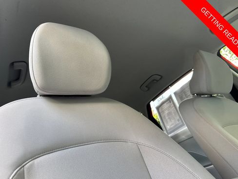Used 2024 Hyundai Kona SEL FWD image 17