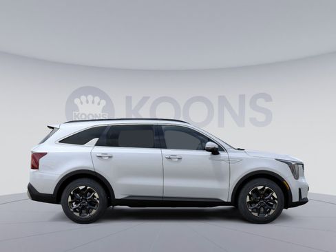 New 2026 Kia Sorento S image 10