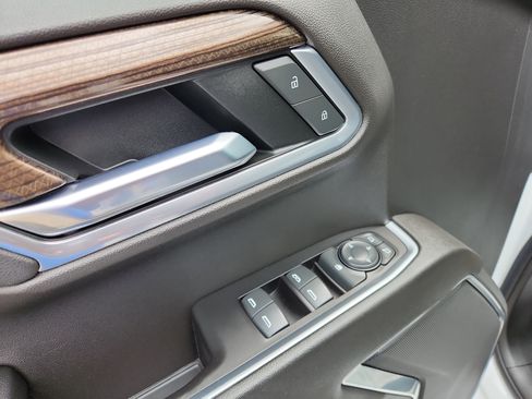 Used 2022 Chevrolet Silverado 1500 LT w/ All Star Edition Plus image 22