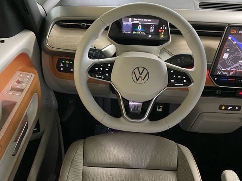 New 2025 Volkswagen ID. Buzz 1st Edition image 4