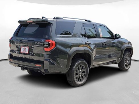 New 2026 Toyota 4Runner SR5 RWD image 4