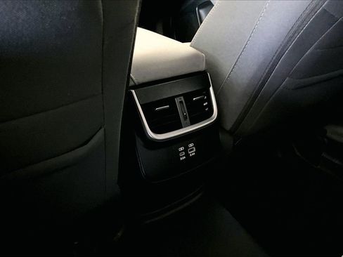 Used 2025 Subaru Outback Premium AWD/4WD image 27
