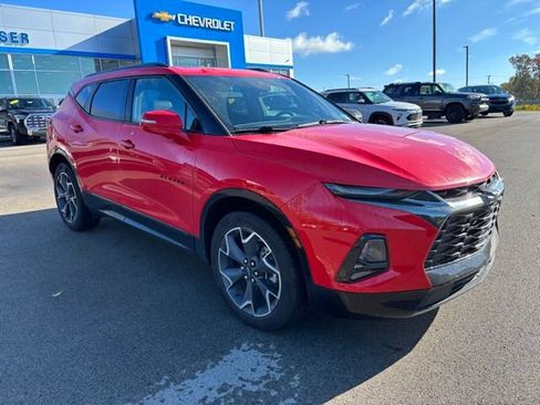 Certified 2022 Chevrolet Blazer RS w/ Enhanced Convenience Package AWD/4WD image 7