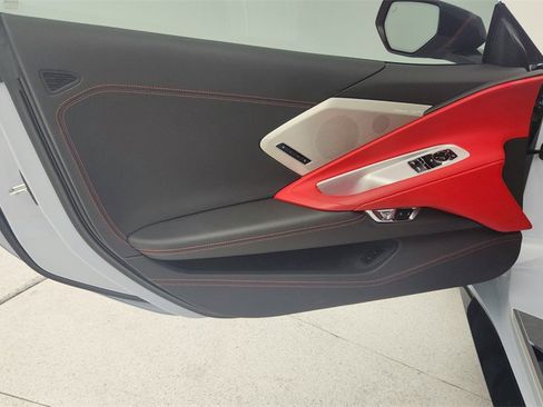 Used 2023 Chevrolet Corvette Stingray Premium Cpe w/ Z51 Performance Package image 26