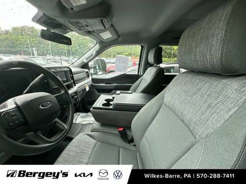 Used 2023 Ford F350 XLT AWD/4WD image 12