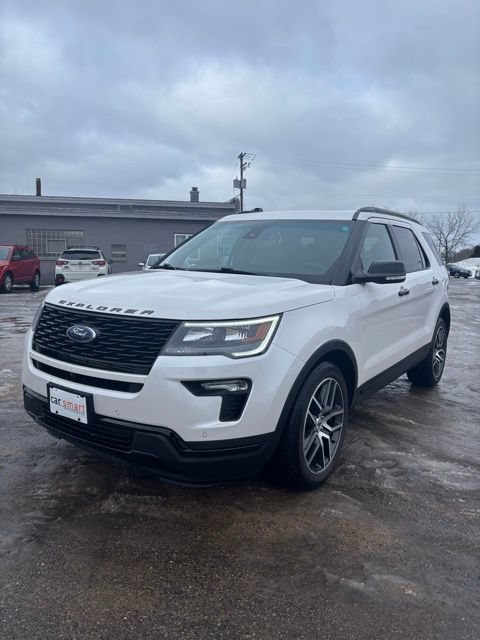 Used 2018 Ford Explorer Sport AWD/4WD image 3