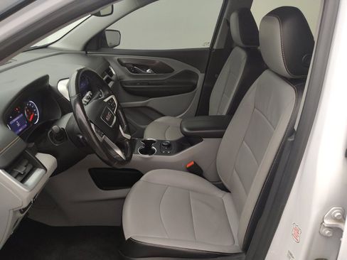 Used 2019 GMC Terrain SLT w/ Preferred Package AWD/4WD image 17