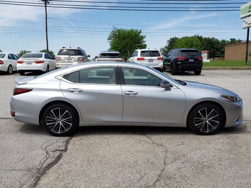 Used 2022 Lexus ES 250 w/ Premium Package AWD/4WD image 7