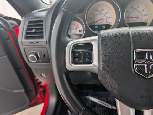 Used 2014 Dodge Challenger SXT RWD image 11