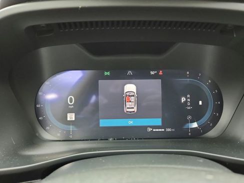 Certified 2025 Volvo XC40 B5 Plus image 20