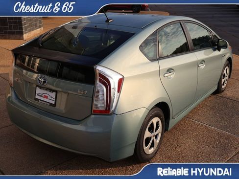 Used 2014 Toyota Prius Four FWD image 6