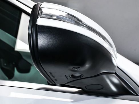 Used 2021 Mercedes-Benz GLE 350 4MATIC image 76