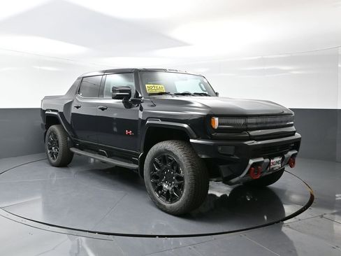 New 2025 GMC Hummer EV 2X w/ LPO, Sport Package image 4
