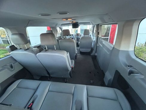 Used 2015 Ford Transit 150 XLT RWD image 8