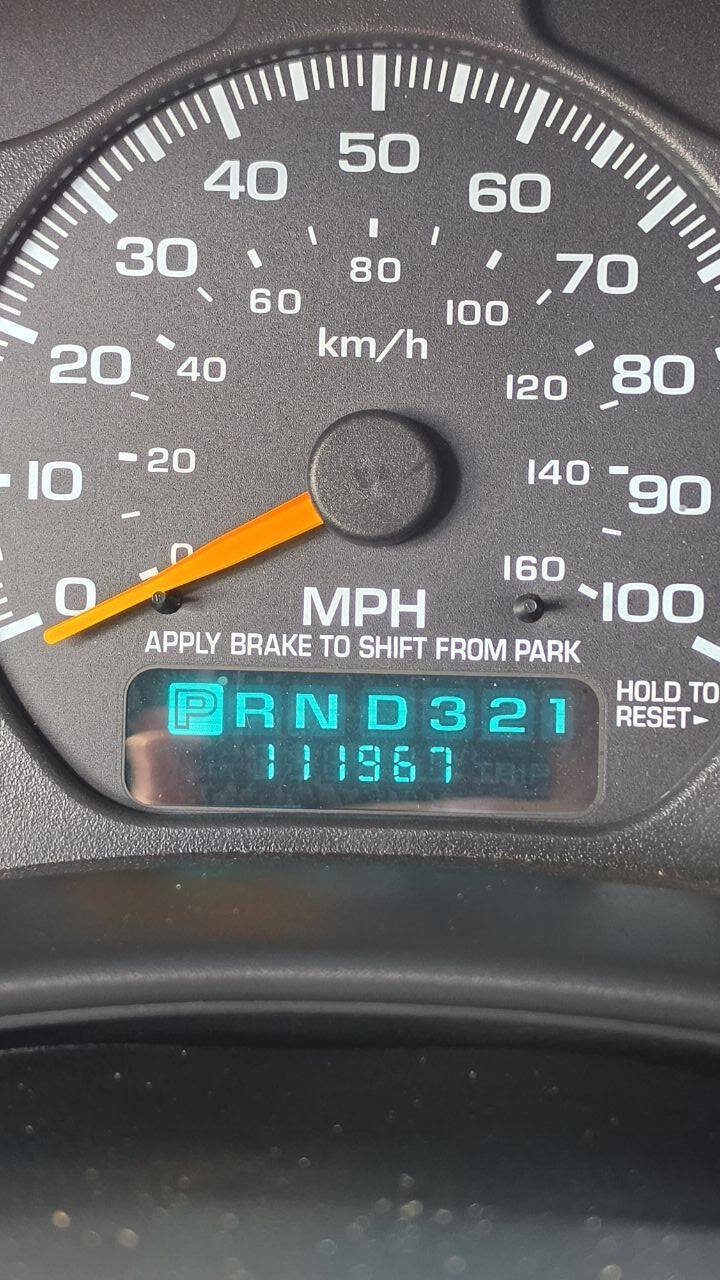 Used 2001 Chevrolet Silverado 2500 LS AWD/4WD image 15