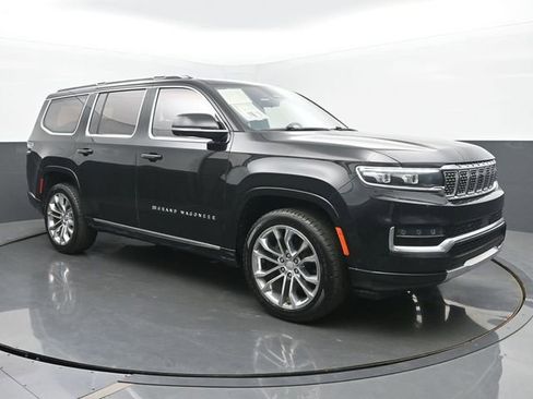 Used 2022 Jeep Grand Wagoneer Series II w/ Premium Group II AWD/4WD image 7