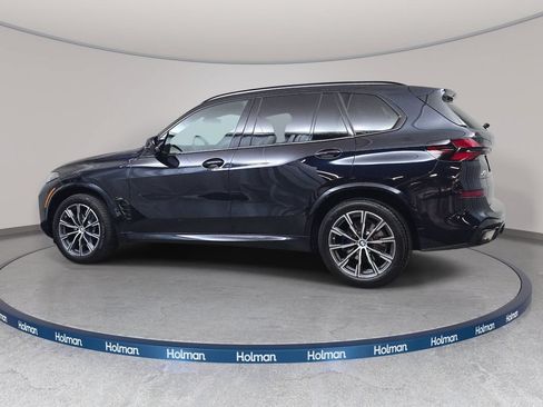 Used 2025 BMW X5 xDrive40i w/ M Sport Package AWD/4WD image 8