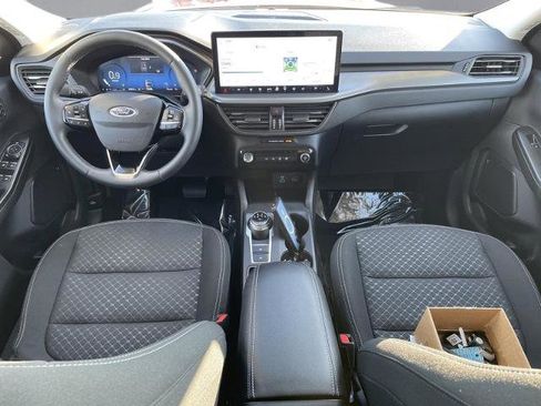 Certified 2023 Ford Escape Active w/ Tech Pack #2 image 3